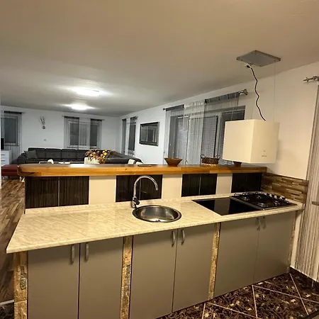 Villa Kiba *